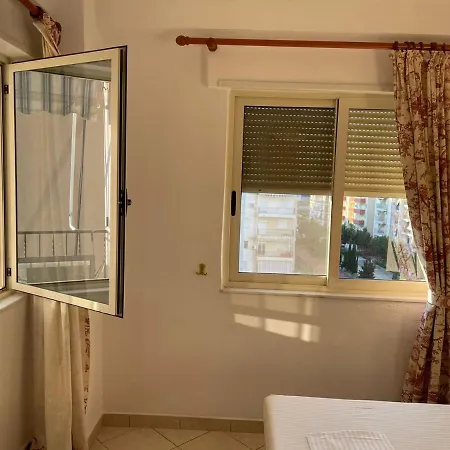 דירה Amad גולם