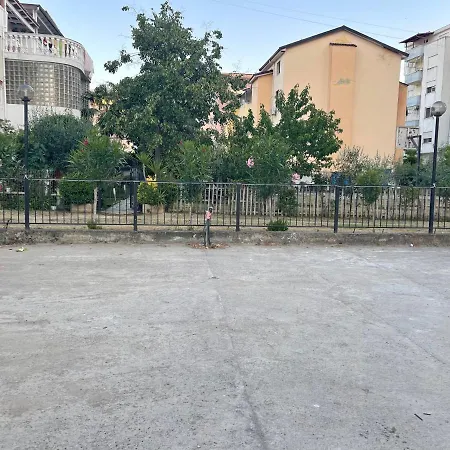 Amad Golem (Tirana)